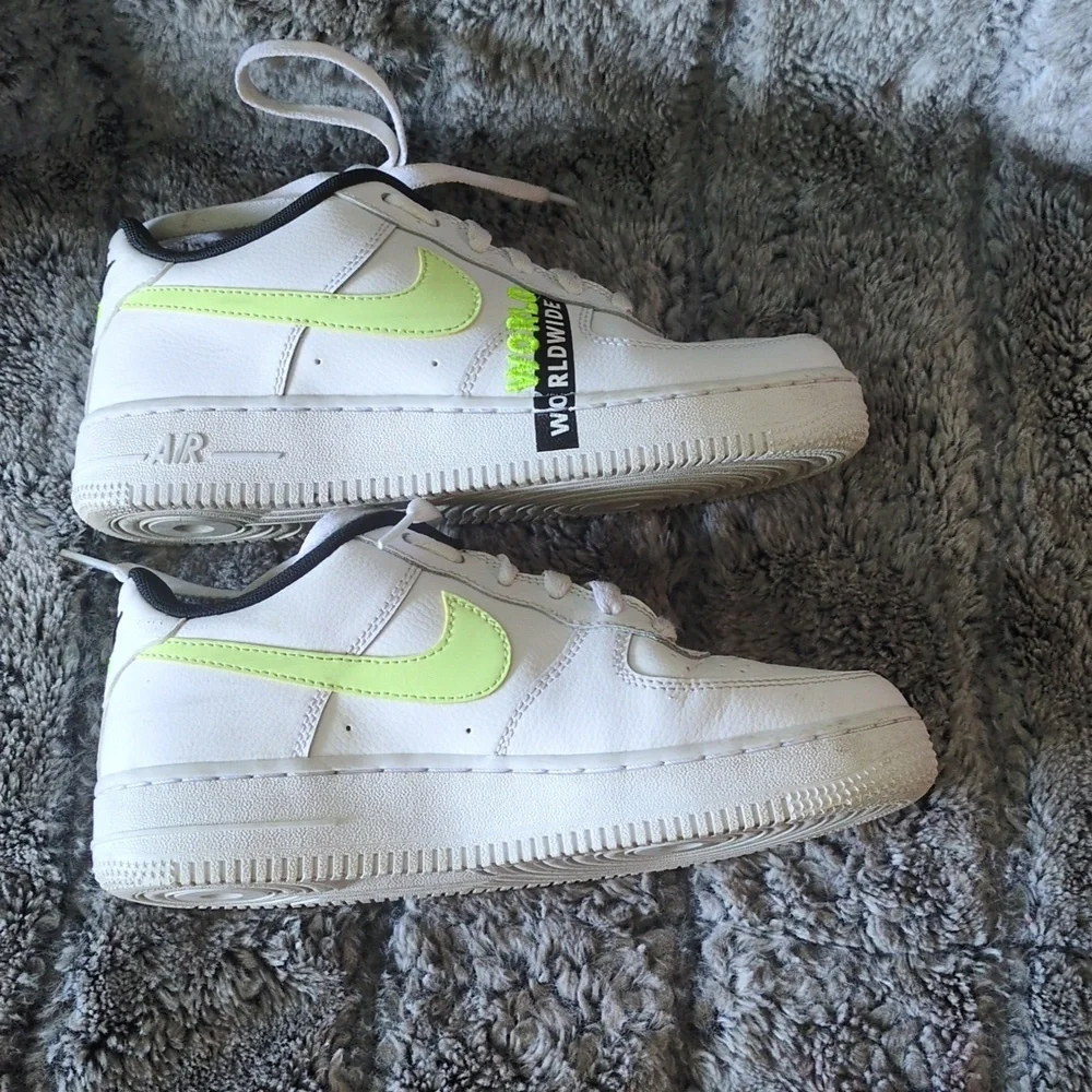 Nike Air Force 1 Low Worldwide sz 5.5Y CK6924-101​​ - Picture 3 of 8